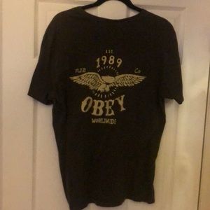 Obey Men’s Medium Grey T Shirt